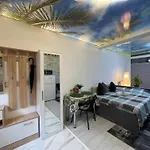 Garsoniera Sau Casa Panoramica Cu Ciubar Extracost