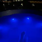 Apartament Garsonierǎ la curte si ciubǎr extracost *