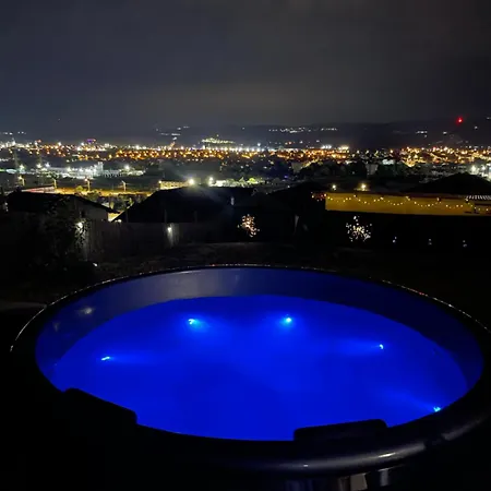 Panoramic Villa With Hydro & Hot Tube Апартаменты *