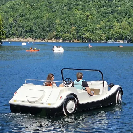 Garsoniera La Curte Si Ciubar Extracost