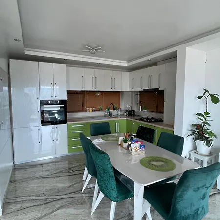 Garsoniera La Curte Si Ciubar Extracost Κλουζ-Ναπόκα