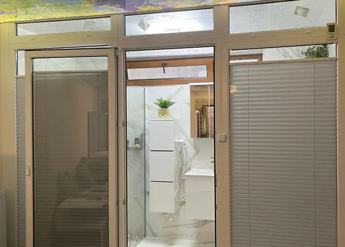 Garsoniera La Curte Si Ciubar Extracost Kluž