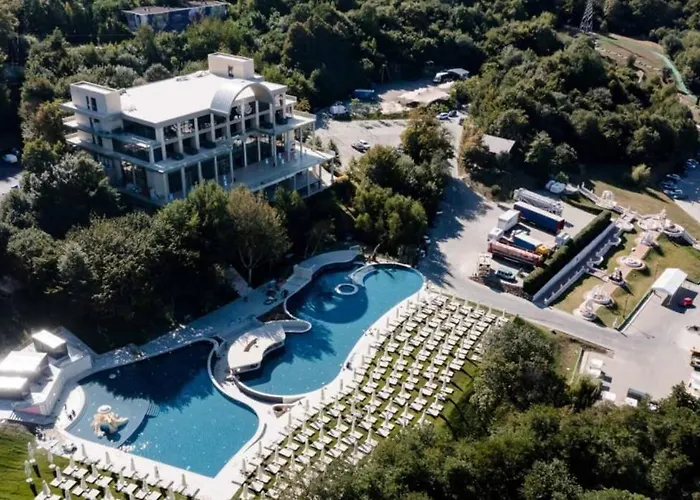 Apartmán Garsoniera La Curte Si Ciubar Extracost