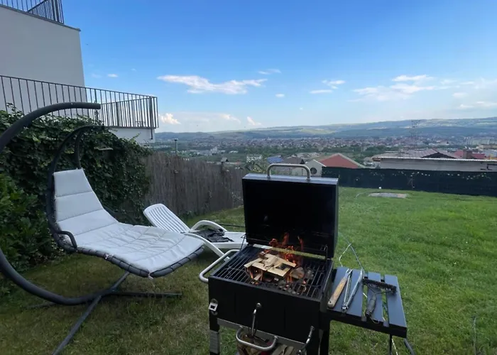 Garsonierǎ La Curte Cu Ciubǎr * Cluj-Napoca